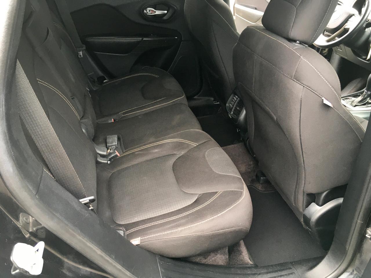 Jeep Cherokee Latitude FWD 2016