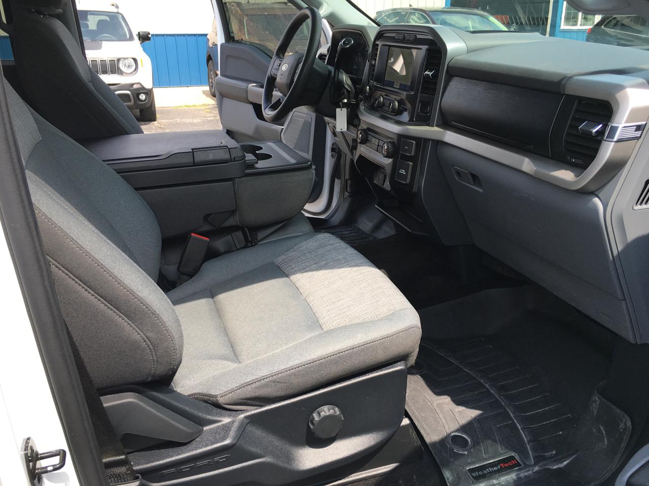 Ford F-150 XLT SuperCrew 4WD 2021