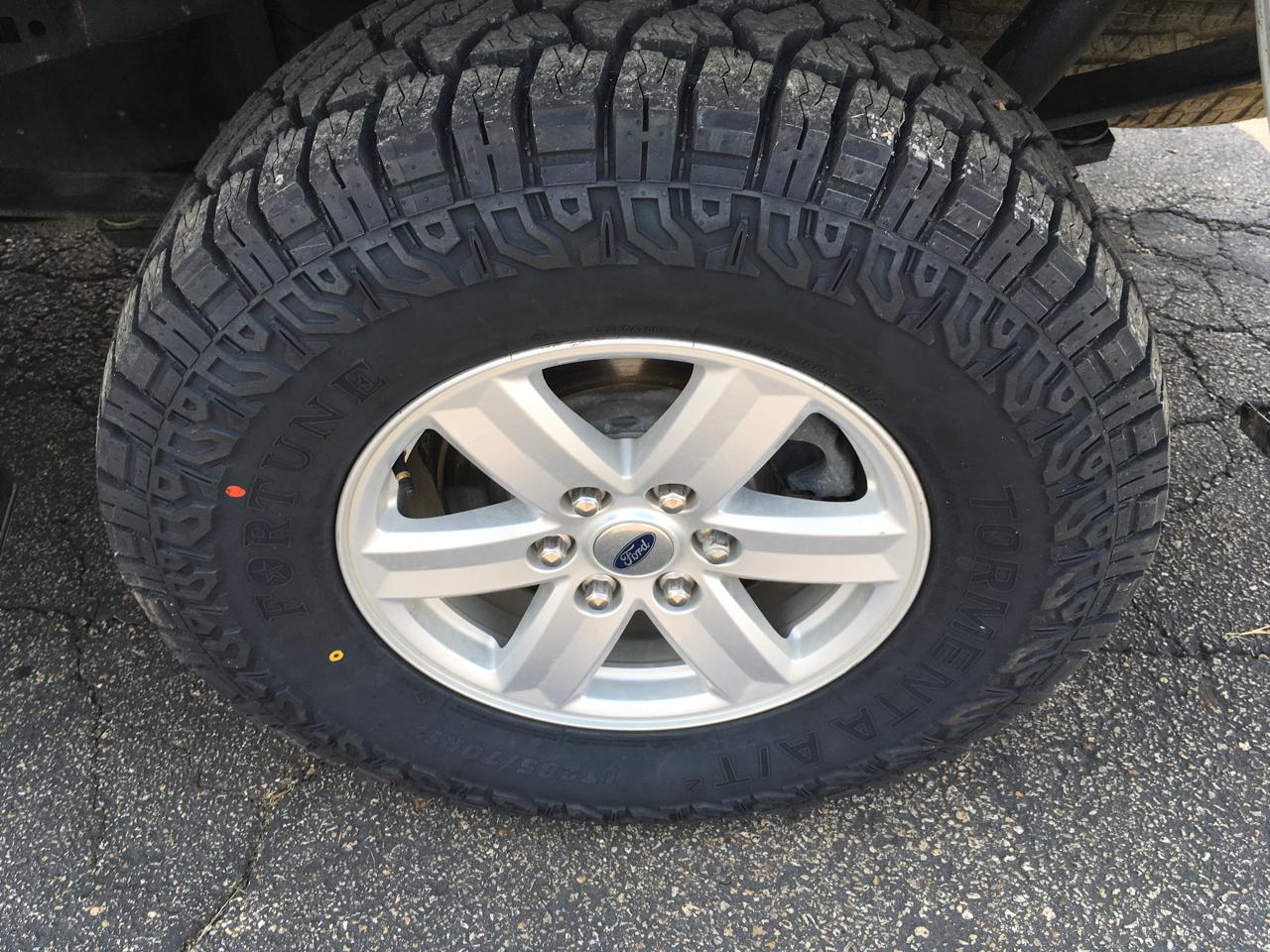 Ford F-150 XLT SuperCrew 4WD 2021