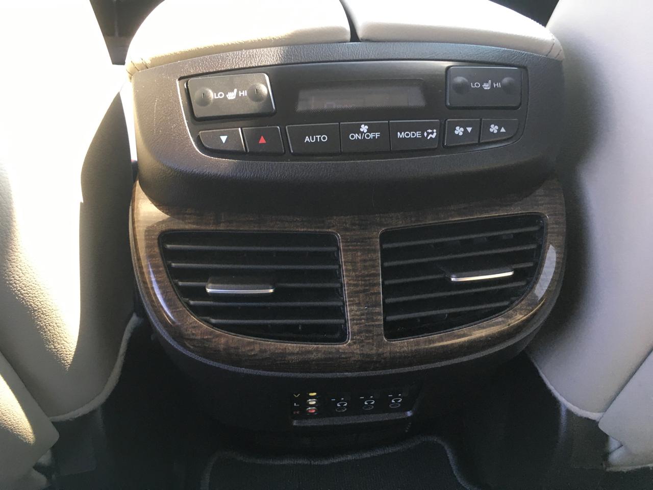 Acura MDX  2012