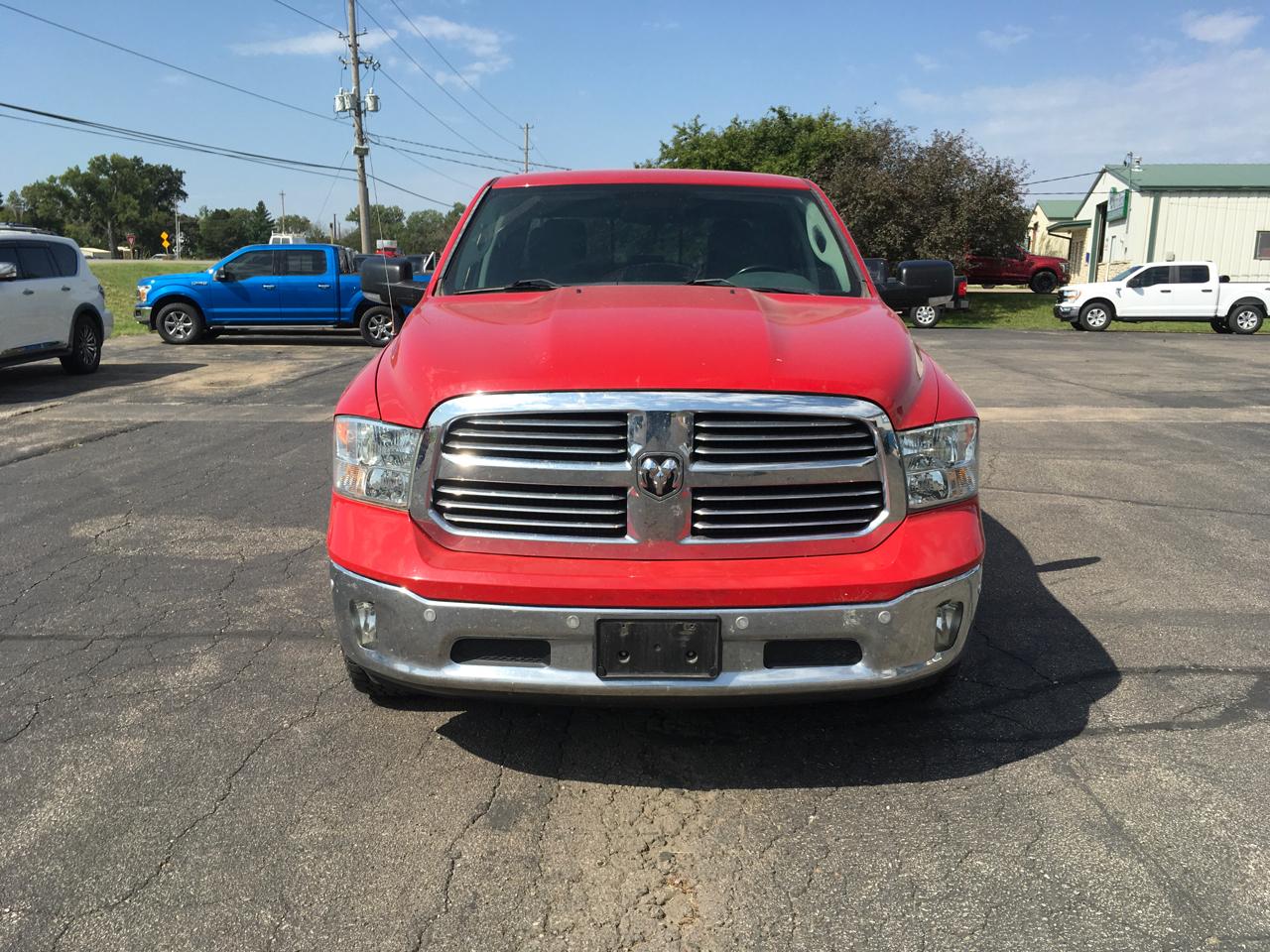 RAM 1500 SLT Crew Cab SWB 4WD 2017