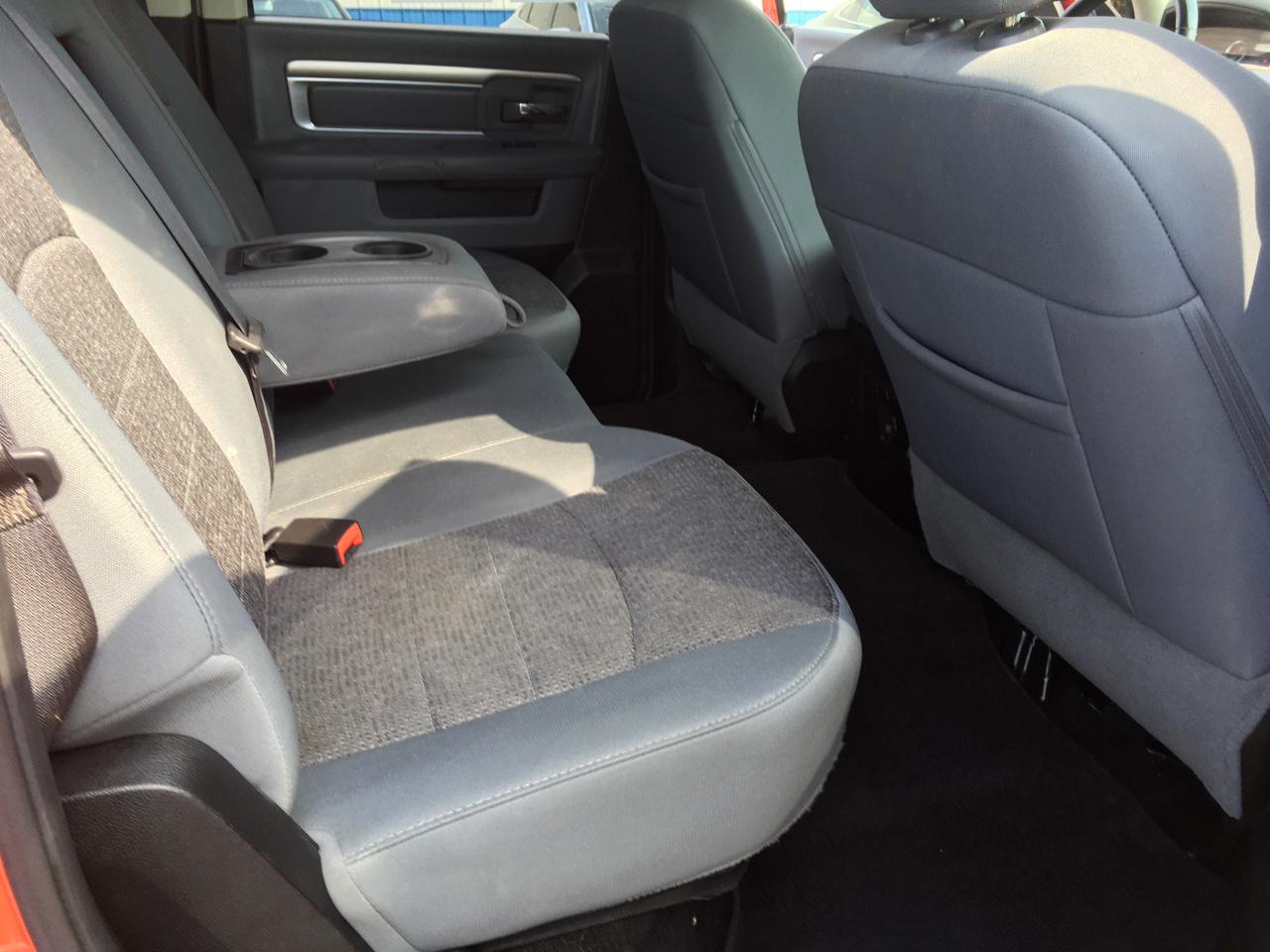 RAM 1500 SLT Crew Cab SWB 4WD 2017