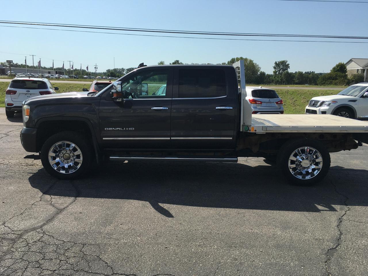 GMC Sierra 2500HD Denali Crew Cab 4WD 2016