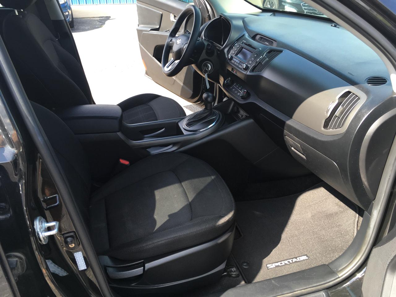 Kia Sportage LX FWD 2013