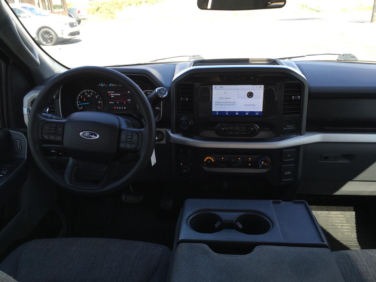 Ford F-150 XLT SuperCrew 4WD 2022