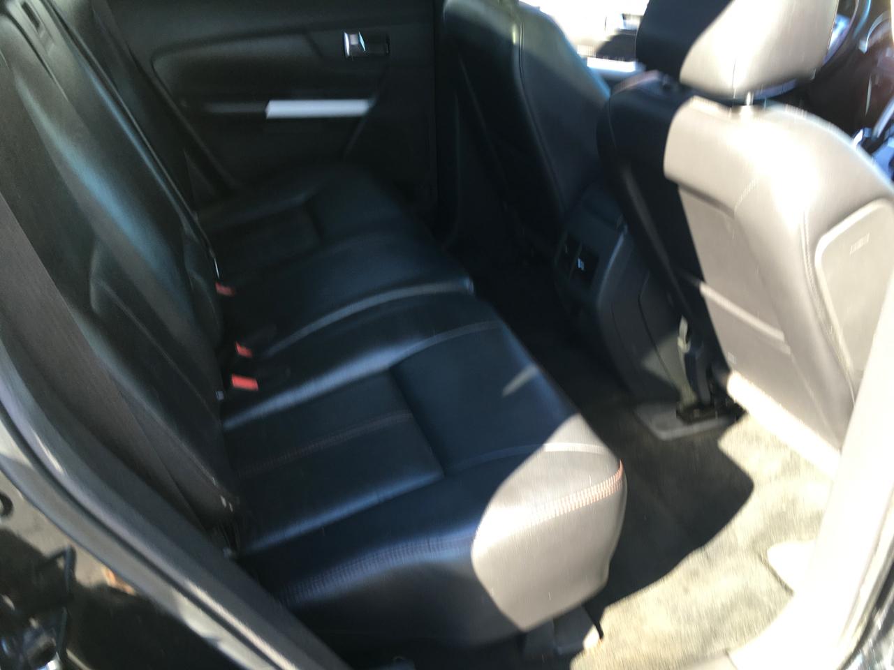 Ford Edge Limited FWD 2011