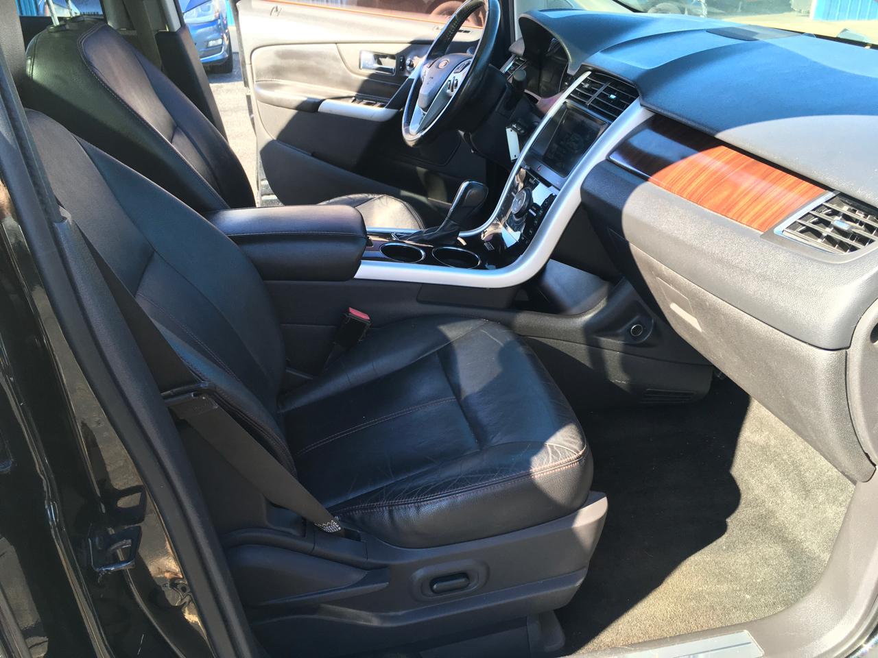 Ford Edge Limited FWD 2011