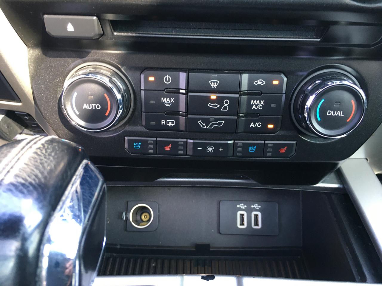 Ford F-150 Lariat SuperCrew 4WD 2016