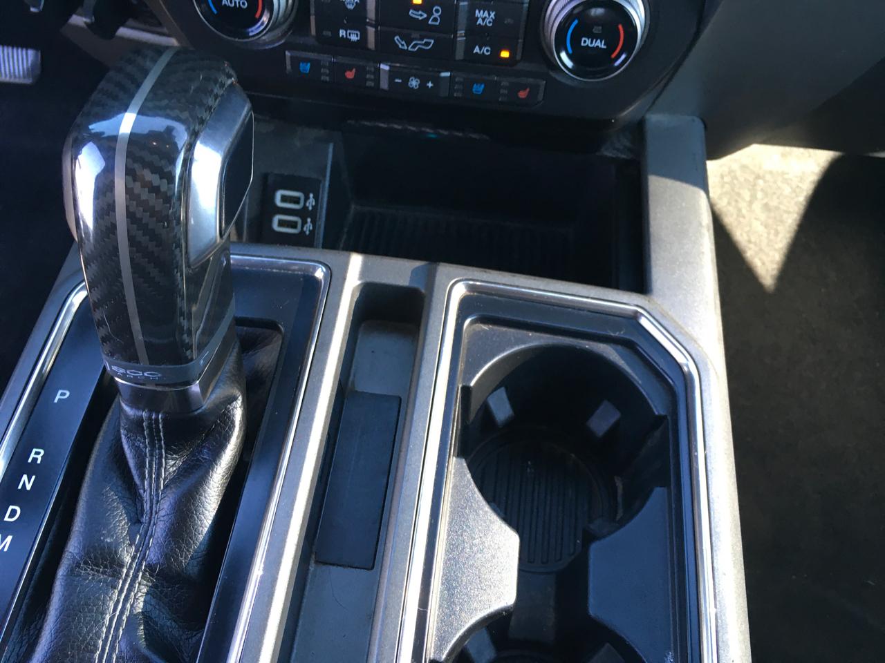 Ford F-150 Raptor SuperCrew 4WD 2017