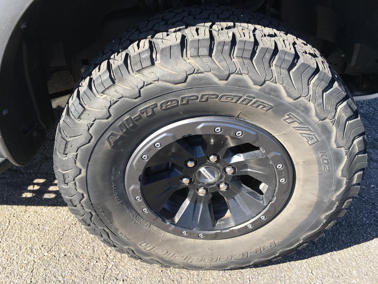 Ford F-150 Raptor SuperCrew 4WD 2017
