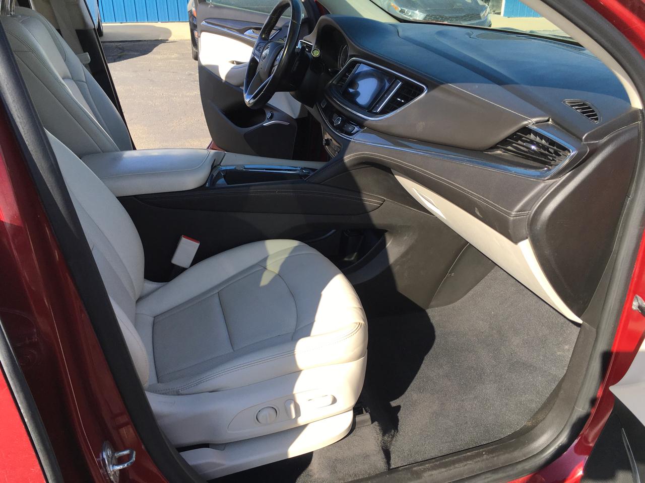 Buick Enclave Essence FWD 2023