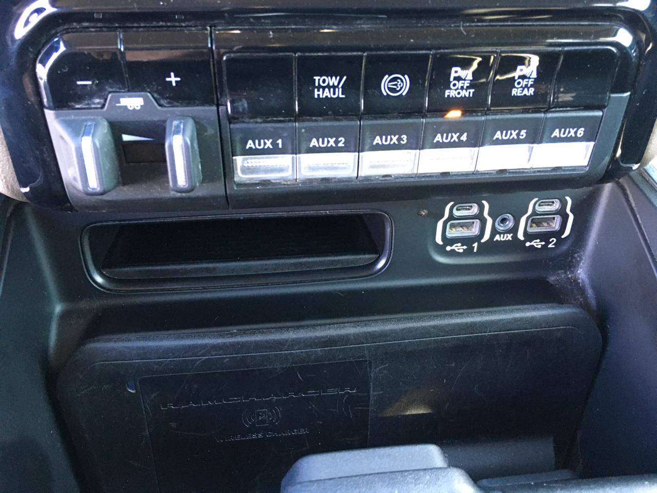 RAM 2500 Laramie Crew Cab 4WD 2021