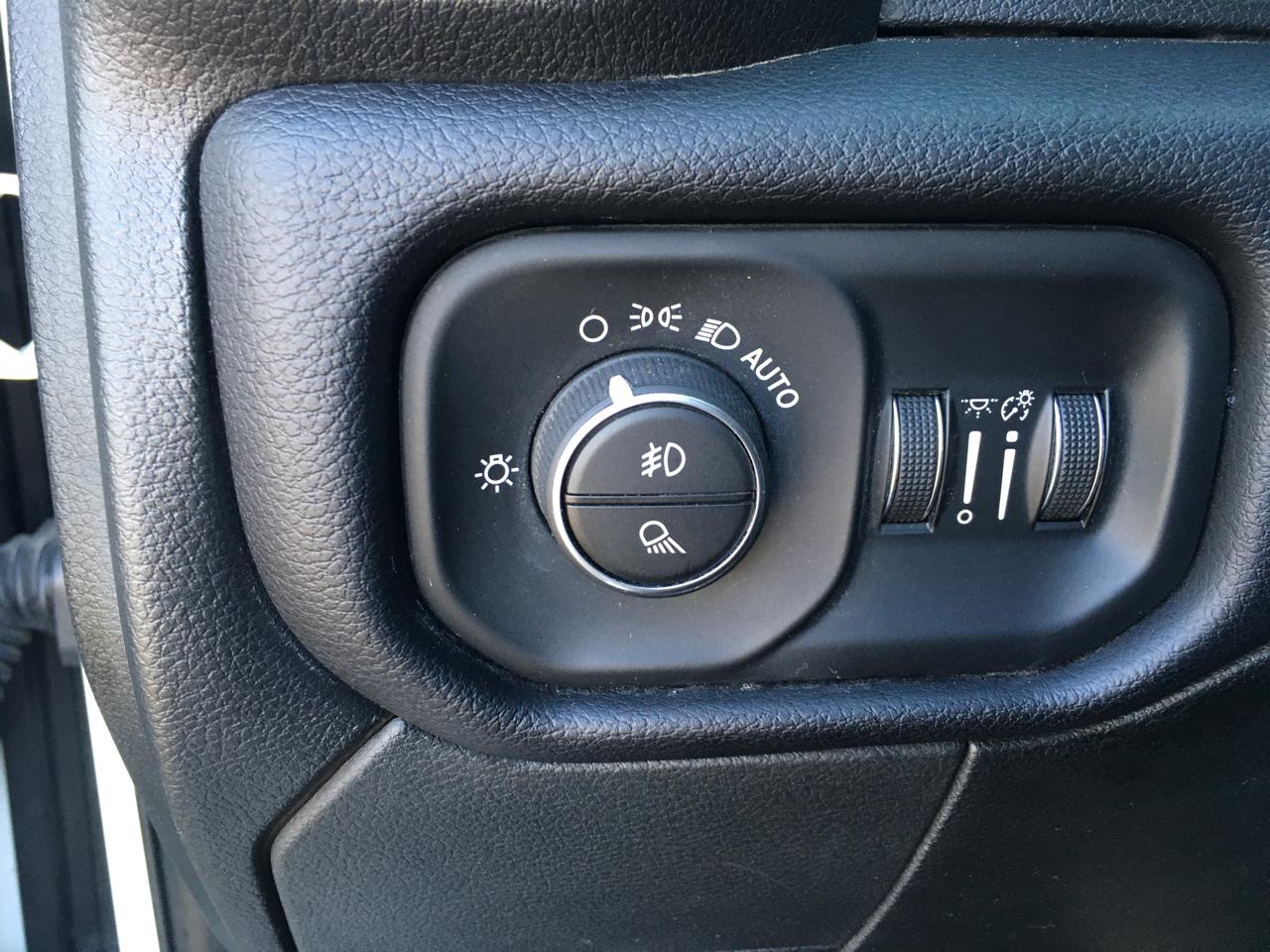 RAM 2500 Laramie Crew Cab 4WD 2021