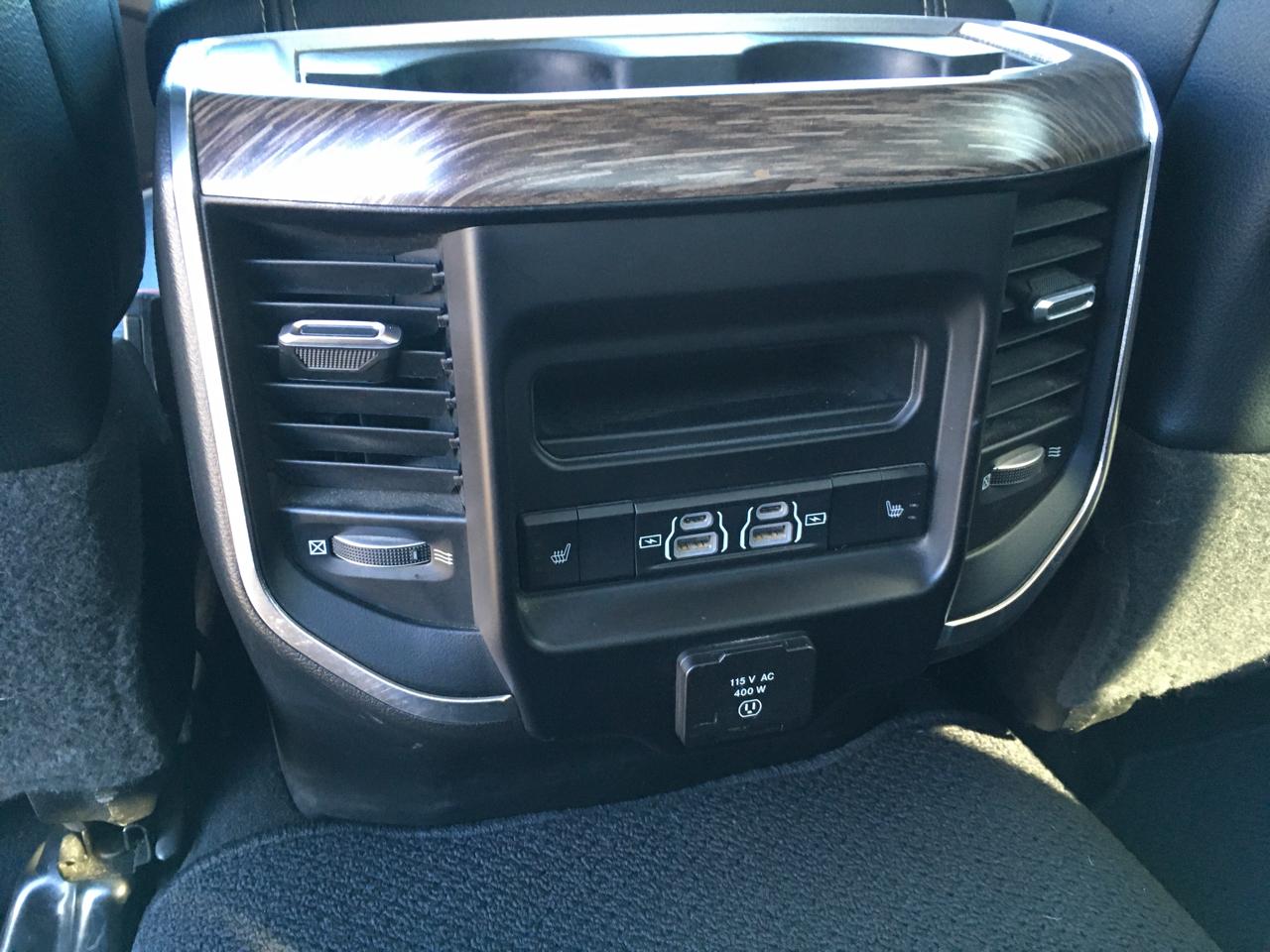 RAM 2500 Laramie Crew Cab 4WD 2021