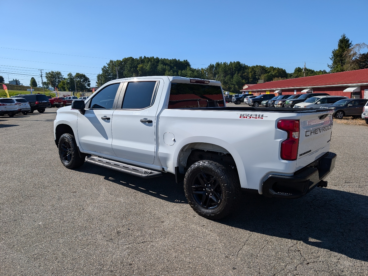 Chevrolet Silverado 1500 4WD Crew Cab 157" Custom Trail Boss 2021 Chevrolet Silverado 1500 4WD Crew Cab 157" Custom Trail Boss 2021