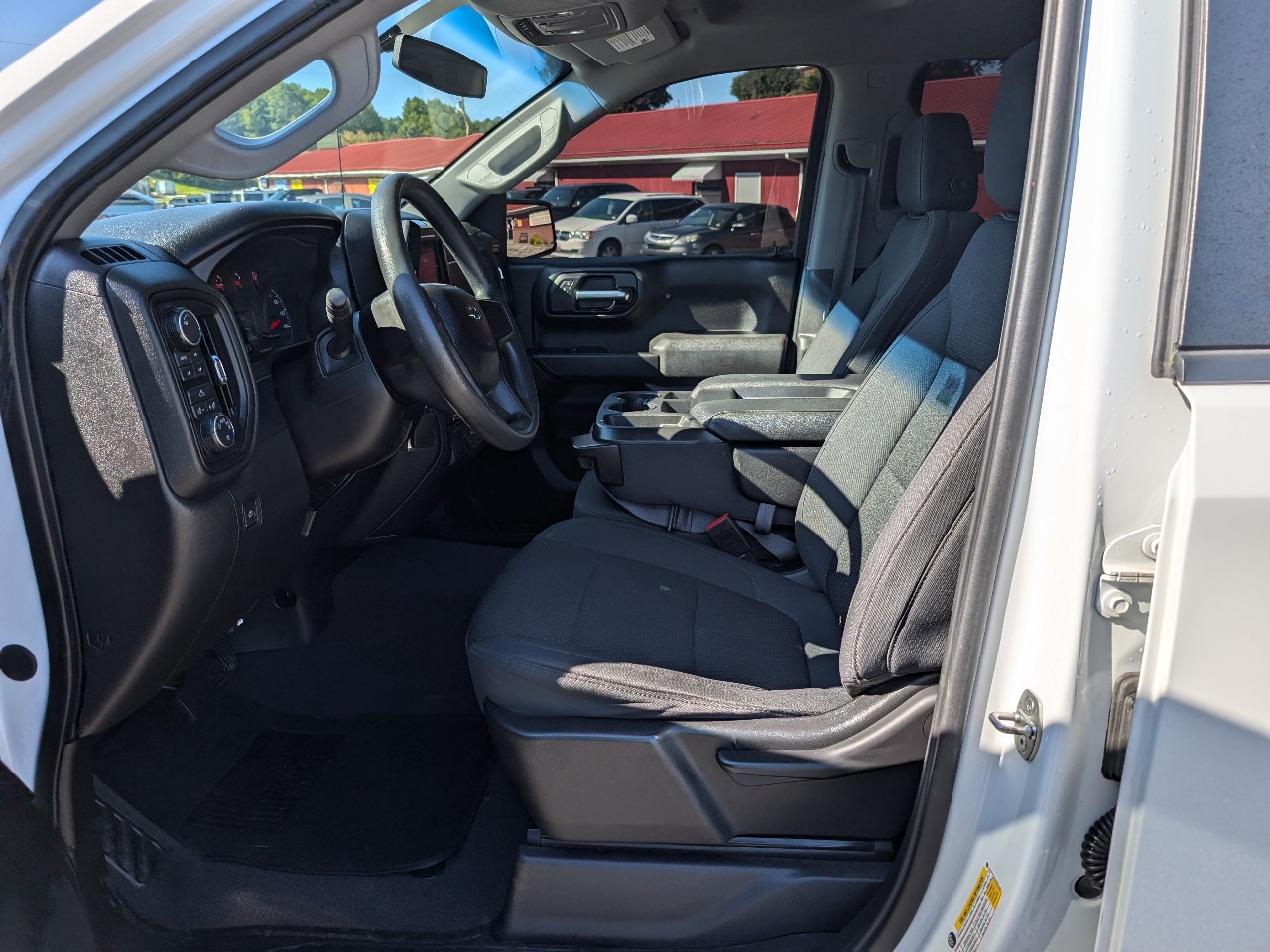 Chevrolet Silverado 1500 4WD Crew Cab 157" Custom Trail Boss 2021 Chevrolet Silverado 1500 4WD Crew Cab 157" Custom Trail Boss 2021