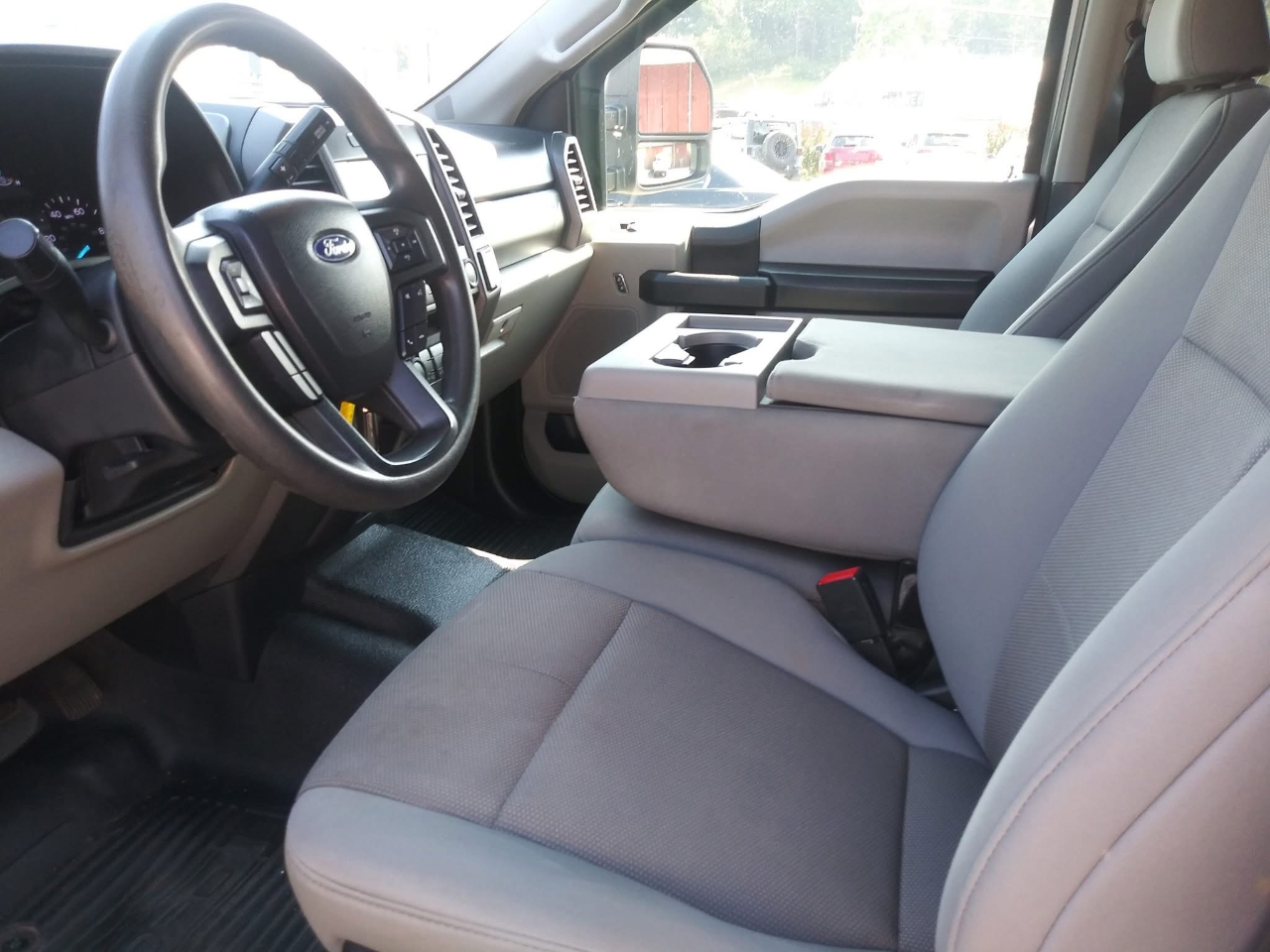 2020 Ford F-250 XL photo 4
