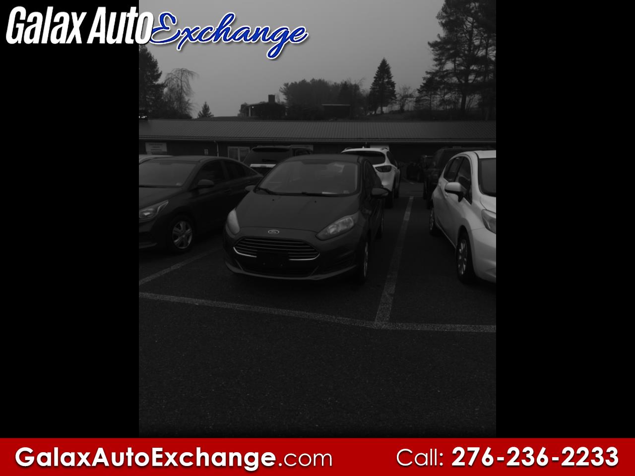 Ford Fiesta SE Sedan 2015