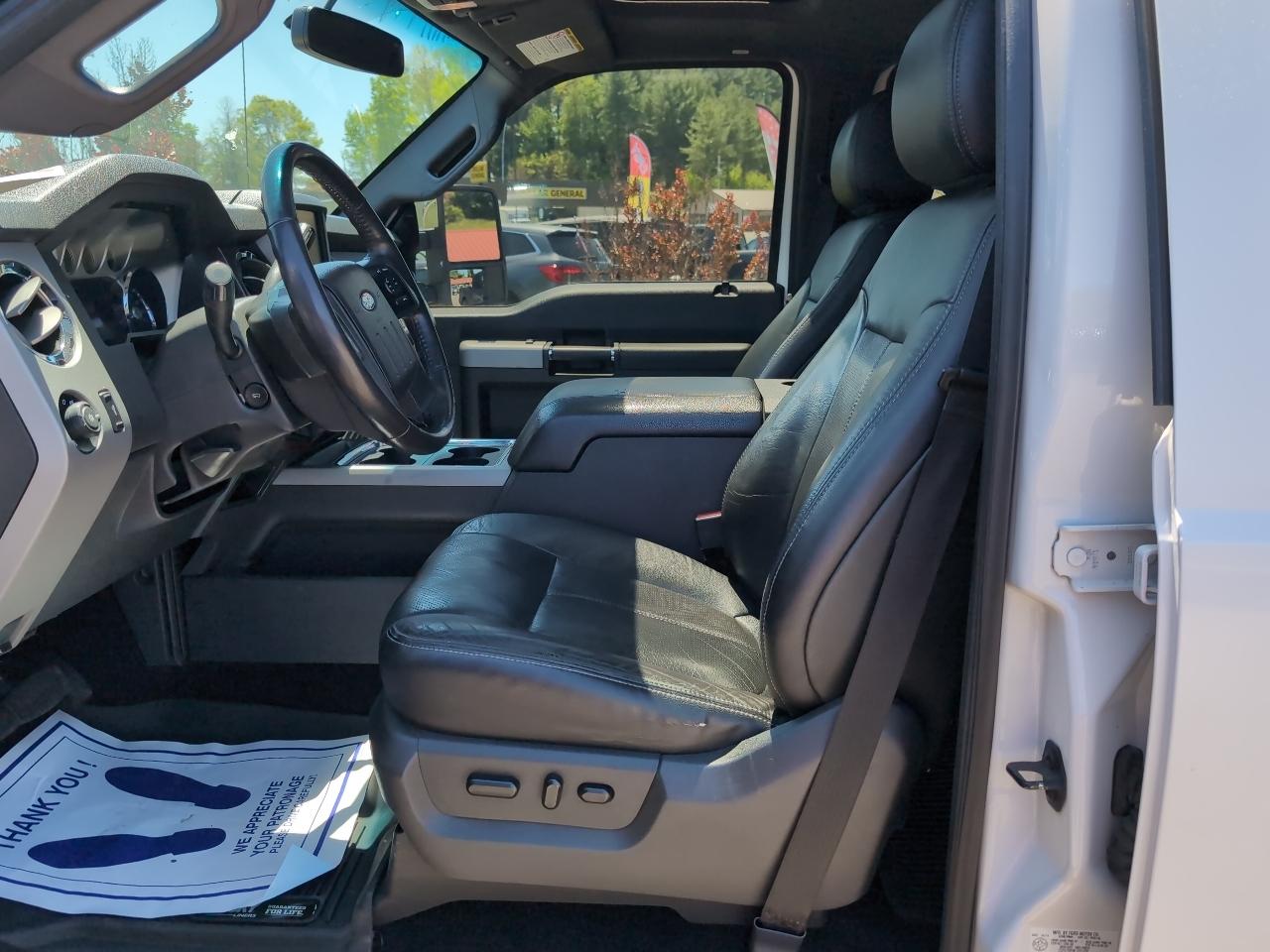 Ford F-250 SD FX4 Crew Cab 4WD 2015