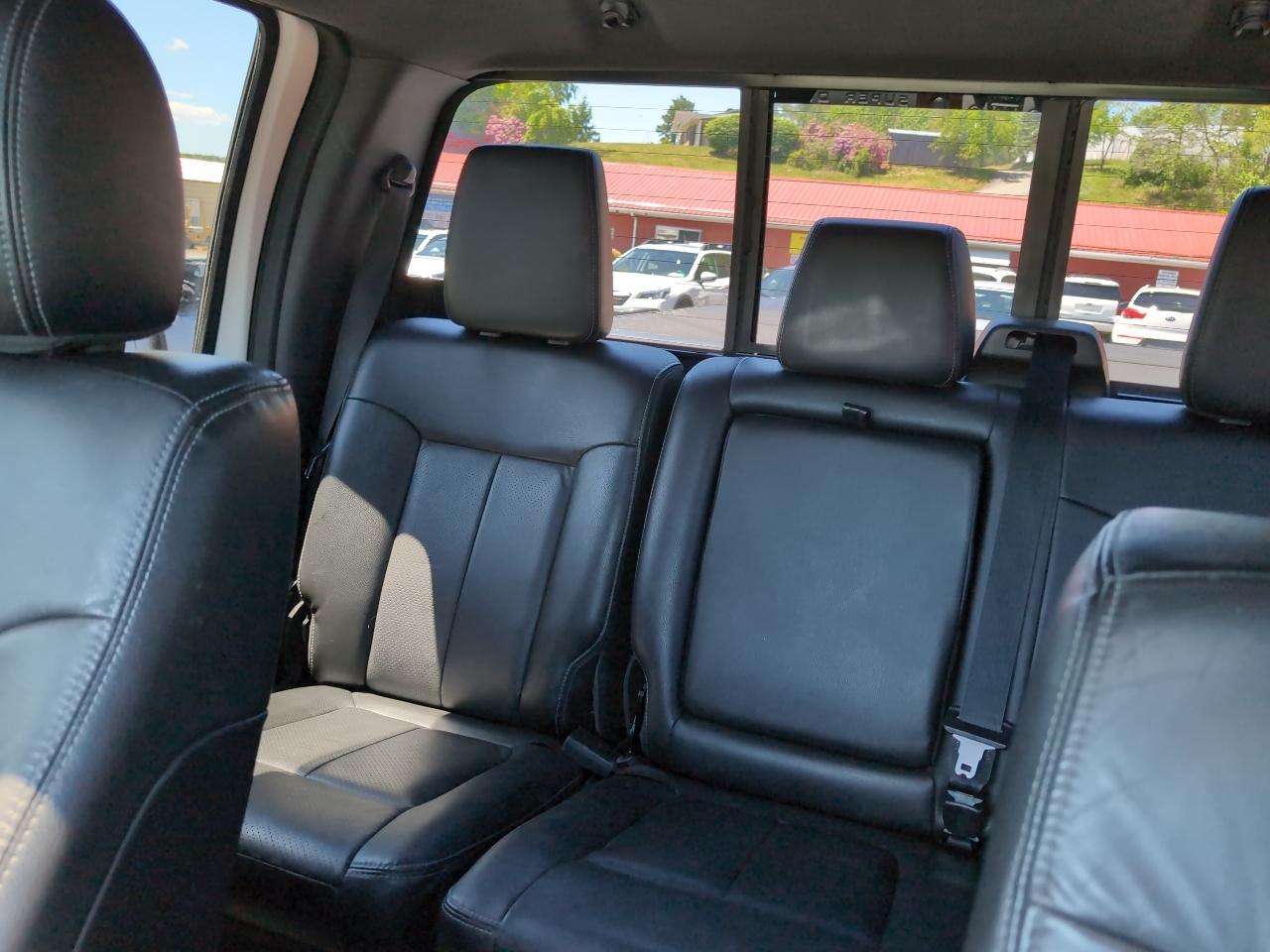 Ford F-250 SD FX4 Crew Cab 4WD 2015