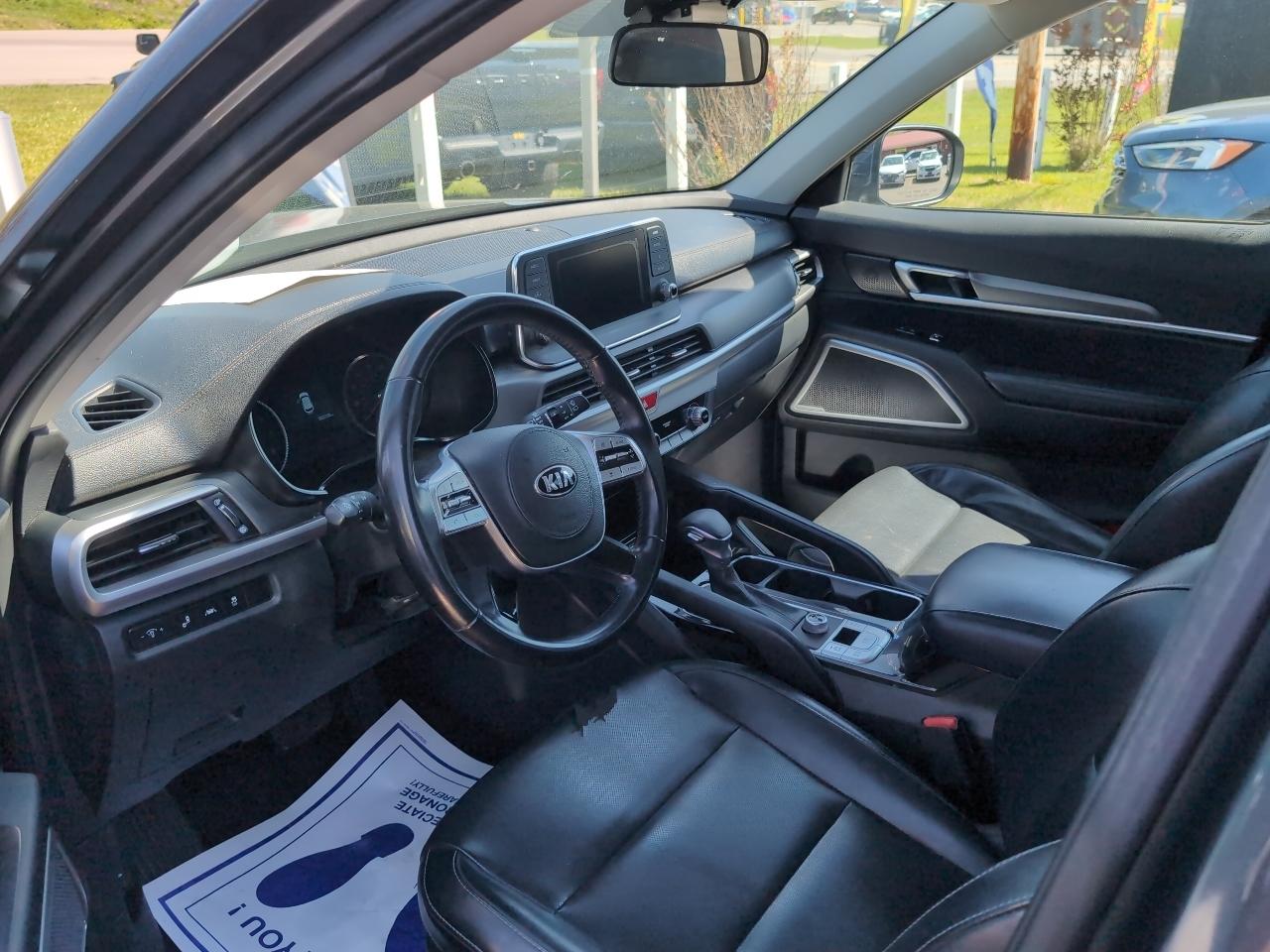 Kia Telluride LX 2020