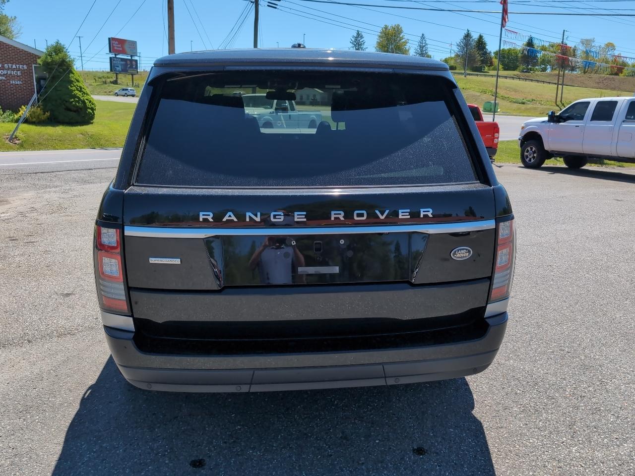 Land Rover Range Rover 5.0L V8 Supercharged 2014