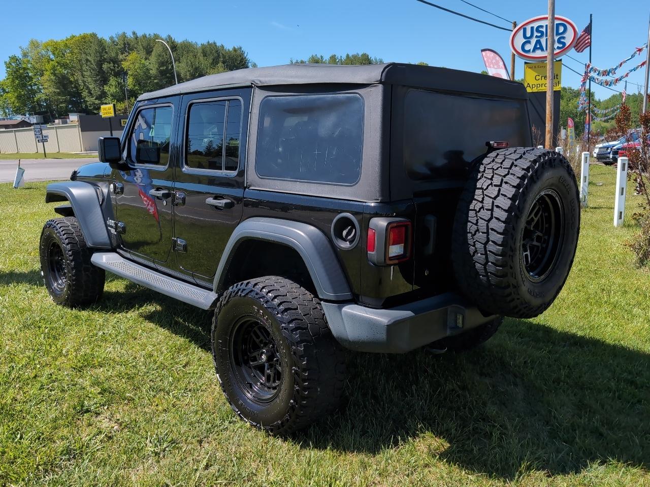Jeep Wrangler Unlimited Sport 2020