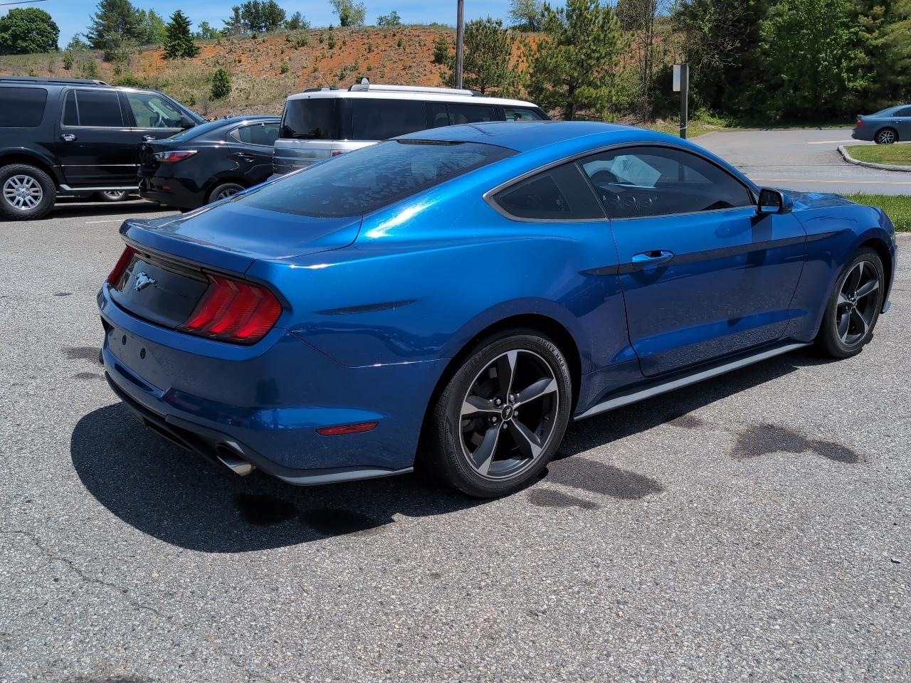 Ford Mustang EcoBoost Coupe 2018