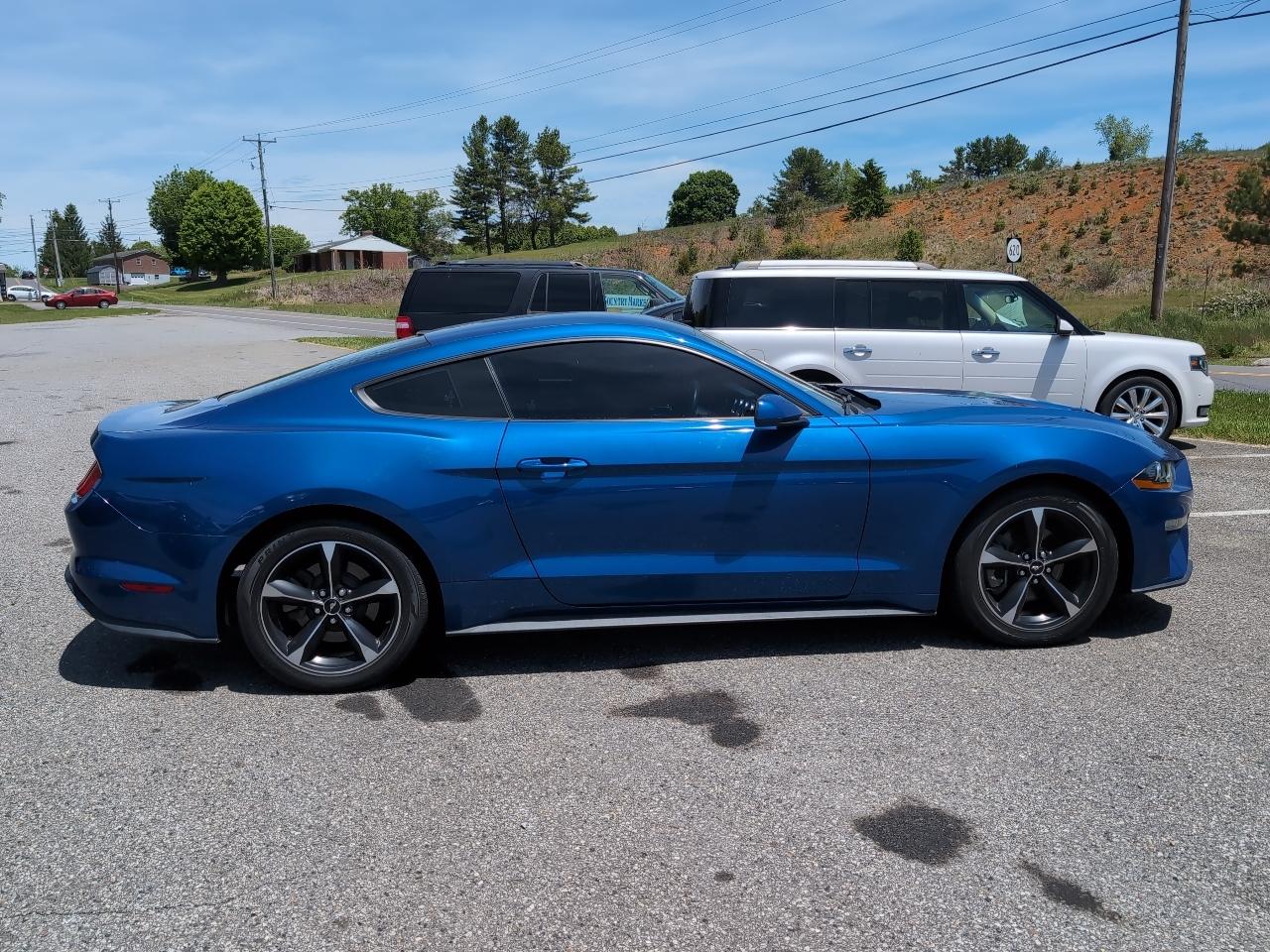 Ford Mustang EcoBoost Coupe 2018