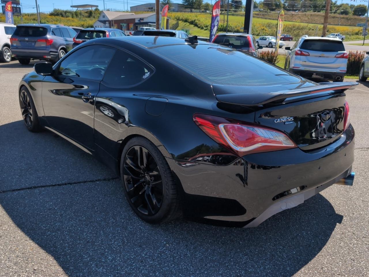 Hyundai Genesis Coupe 3.8 Ultimate 6MT 2016