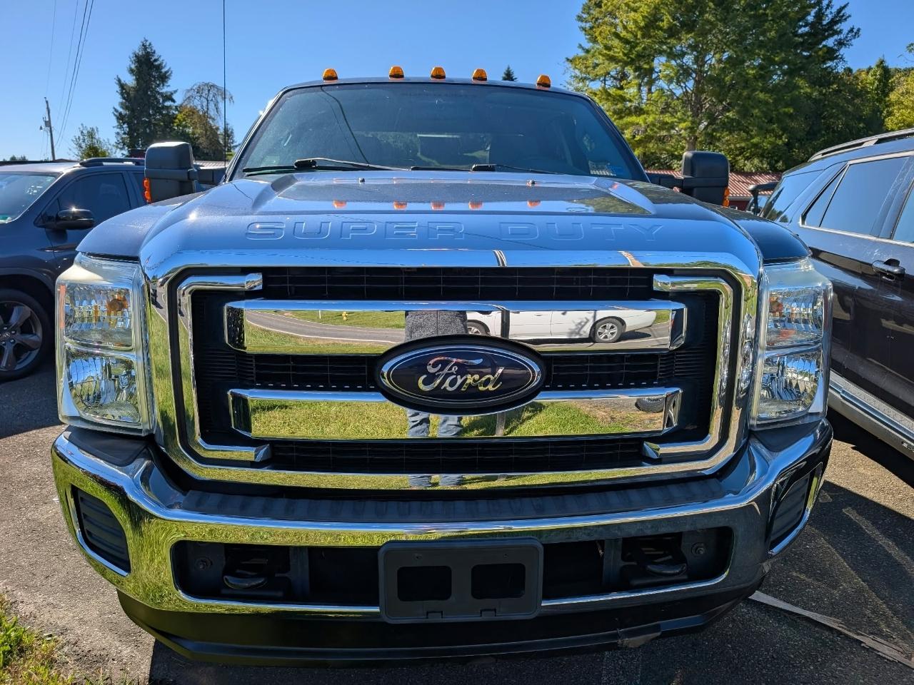 Ford F-250 SD XLT Crew Cab LWB 4WD 2012