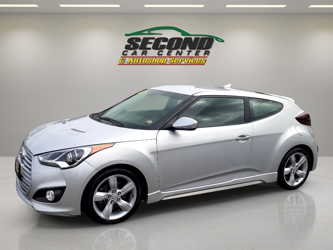 2013 Hyundai Veloster 3dr Cpe Auto Turbo w/Black Int