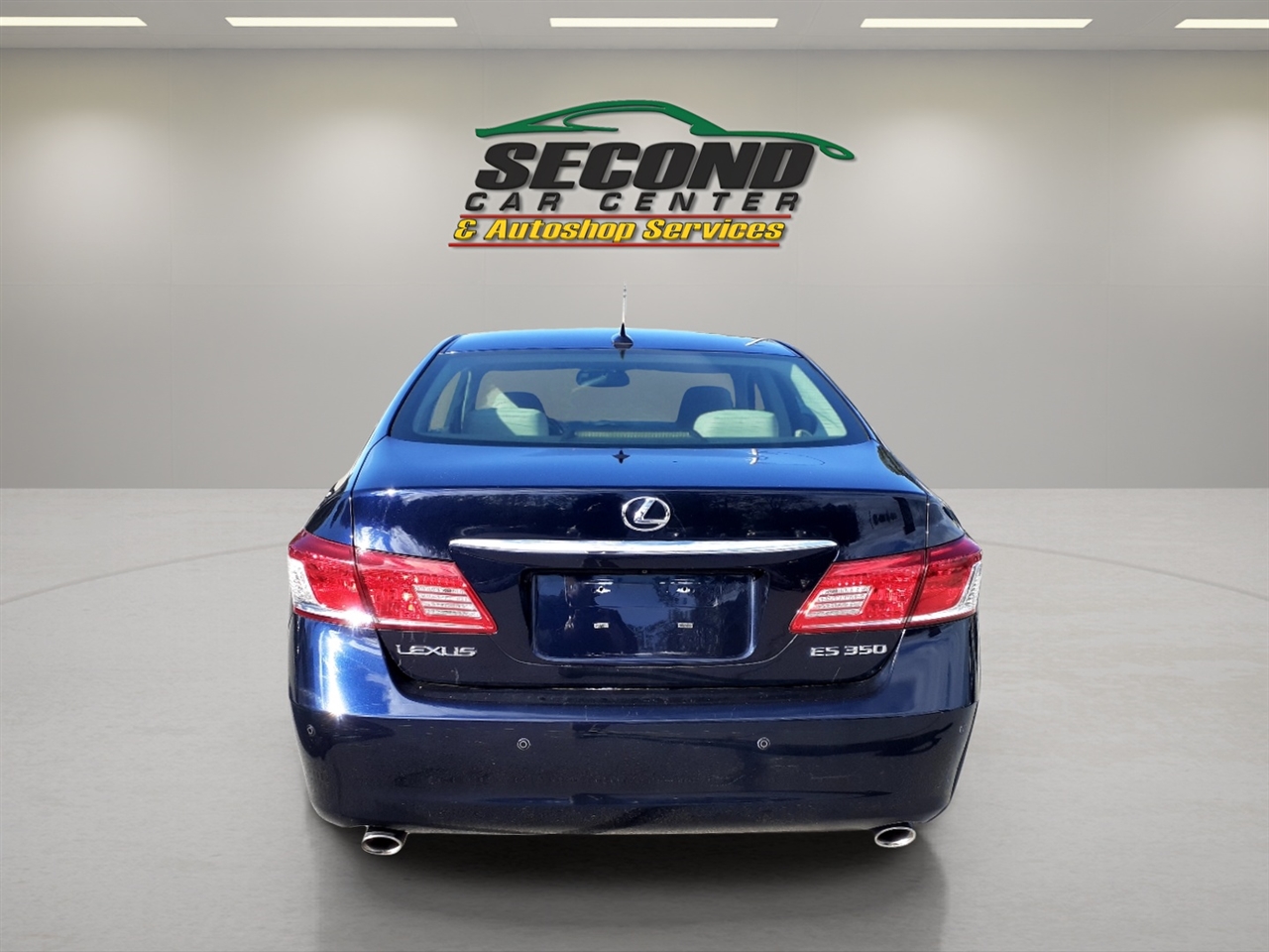 2010 Lexus ES 350 photo 4
