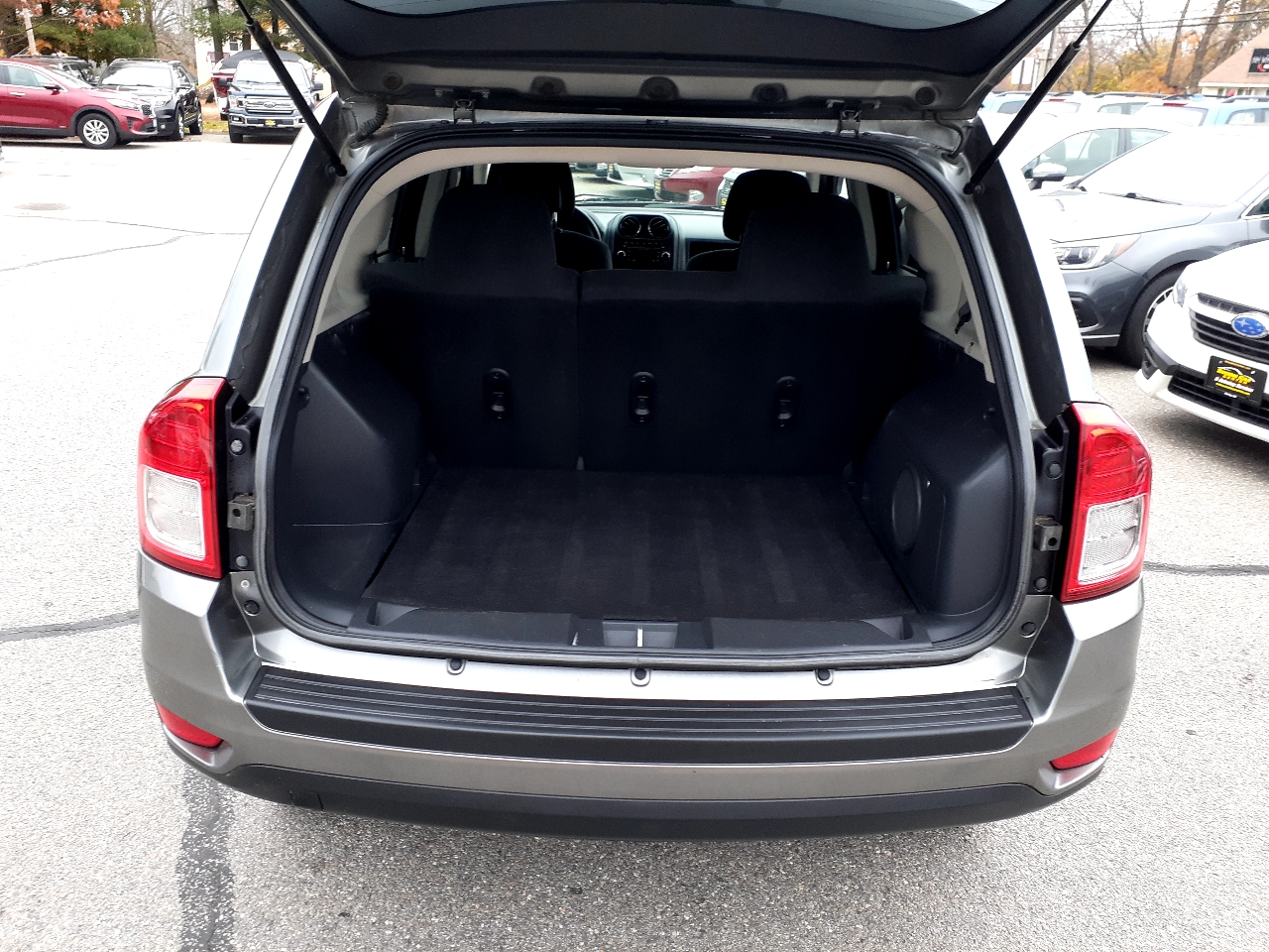 Jeep Compass 4WD 4dr Latitude 2012 Jeep Compass 4WD 4dr Latitude 2012