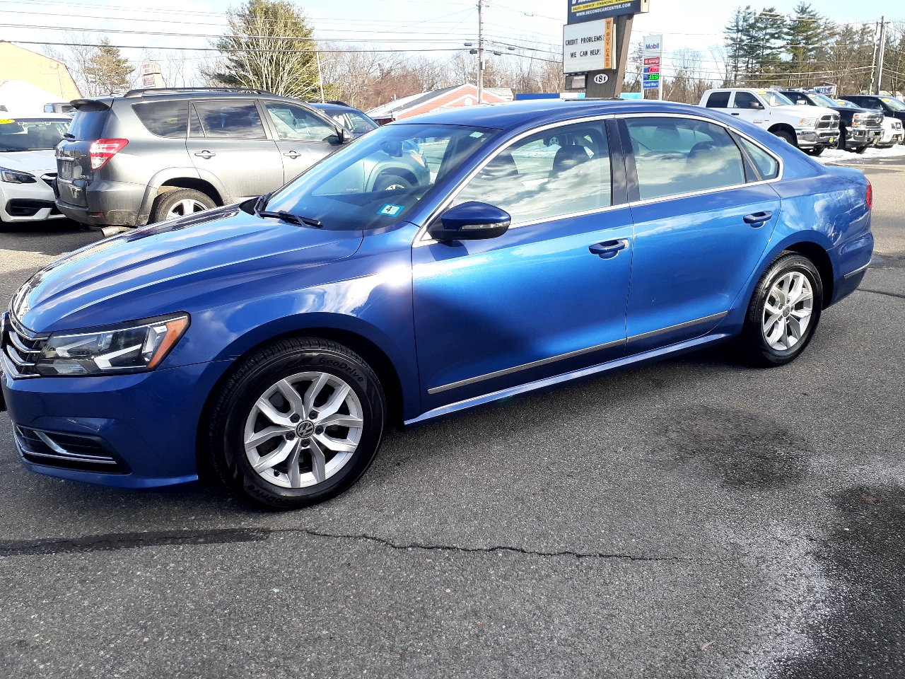 Volkswagen Passat 4dr Sdn 1.8T Auto S PZEV 2016