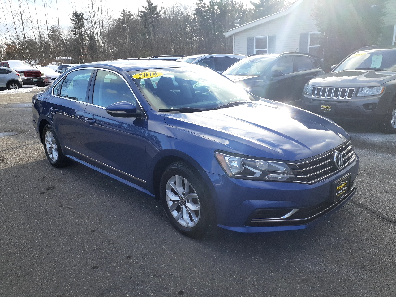 Volkswagen Passat 4dr Sdn 1.8T Auto S PZEV 2016