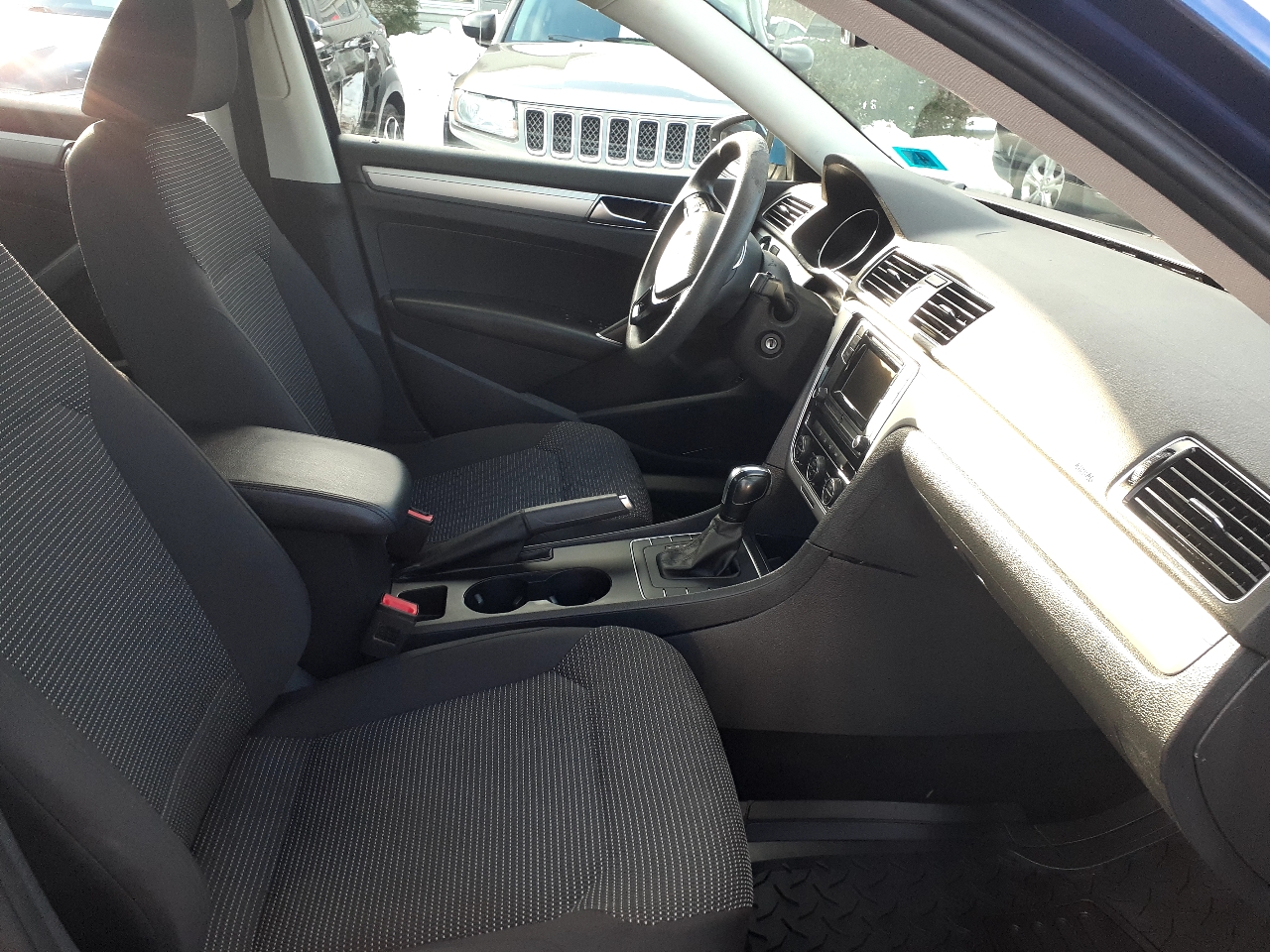 Volkswagen Passat 4dr Sdn 1.8T Auto S PZEV 2016