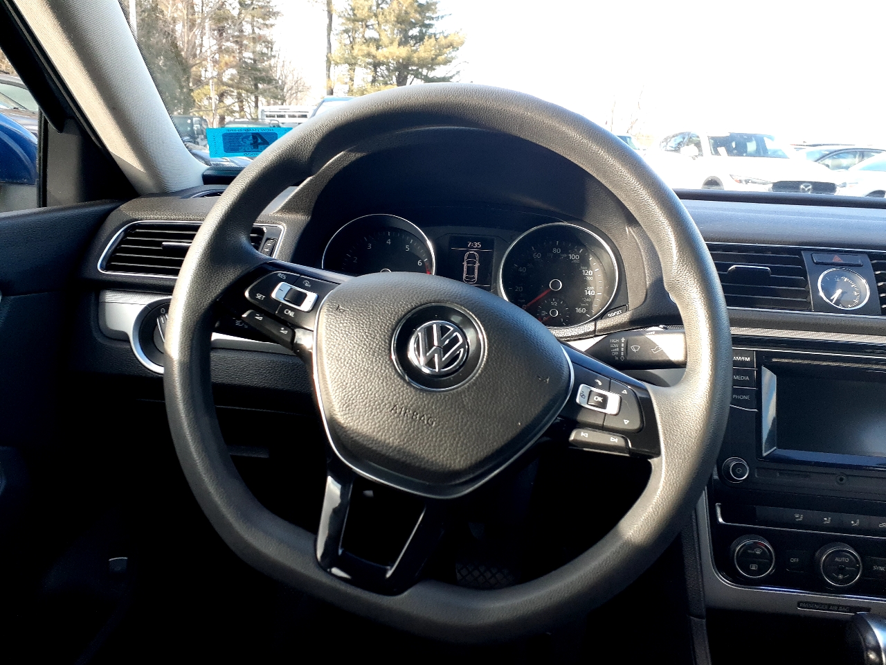 Volkswagen Passat 4dr Sdn 1.8T Auto S PZEV 2016