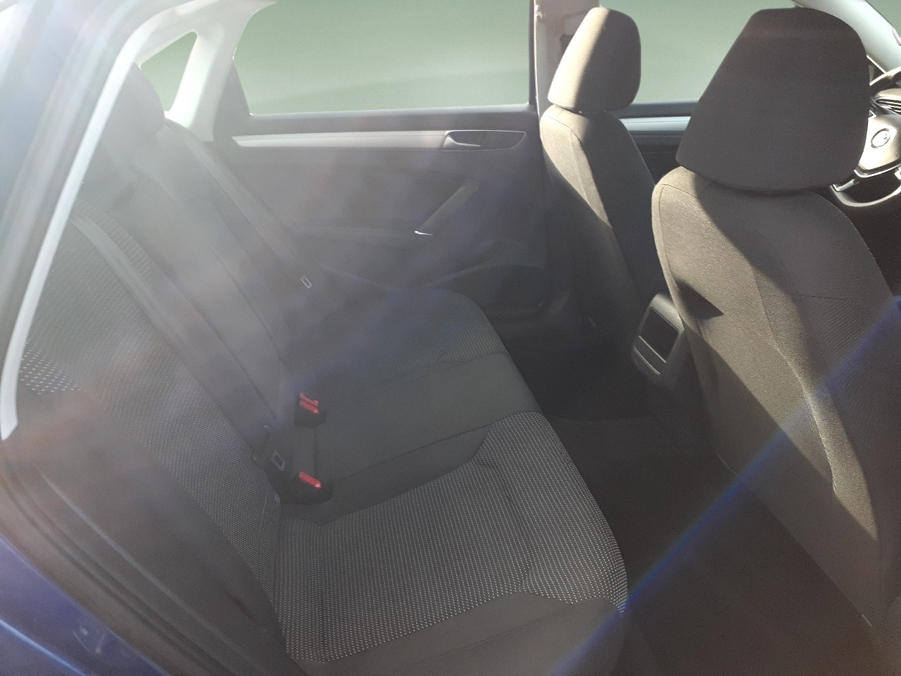 Volkswagen Passat 4dr Sdn 1.8T Auto S PZEV 2016