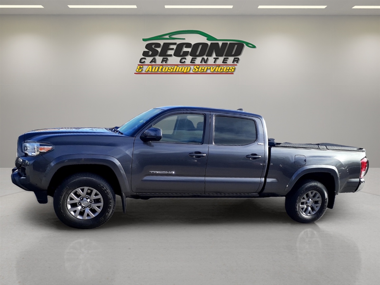 Toyota Tacoma TRD Off Road Double Cab 6' Bed V6 4x4 AT (Natl) 2017