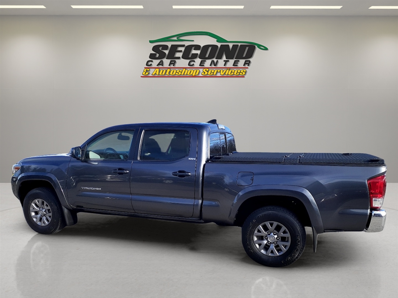 Toyota Tacoma TRD Off Road Double Cab 6' Bed V6 4x4 AT (Natl) 2017