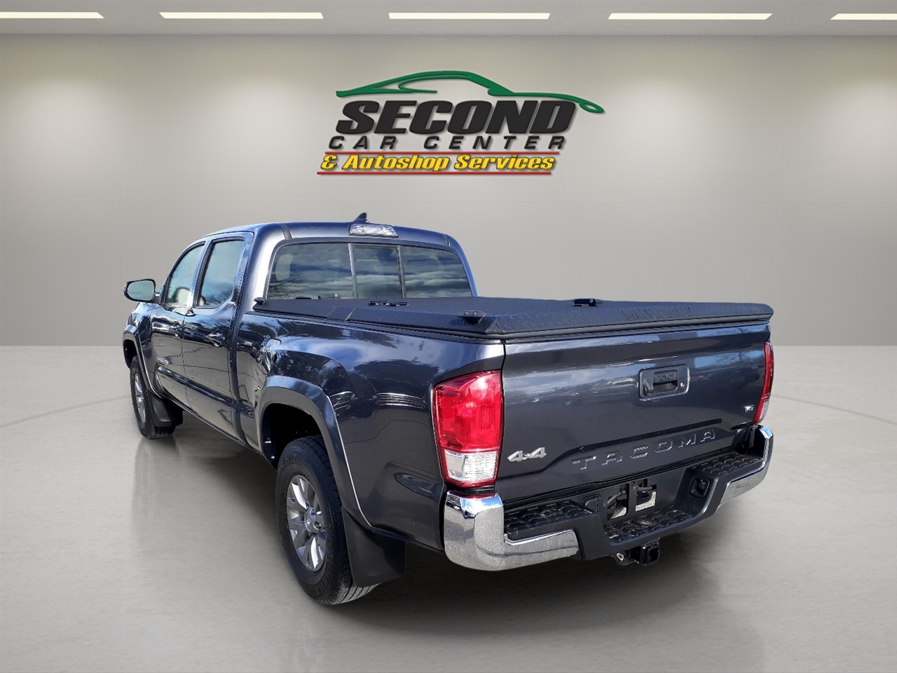 Toyota Tacoma TRD Off Road Double Cab 6' Bed V6 4x4 AT (Natl) 2017