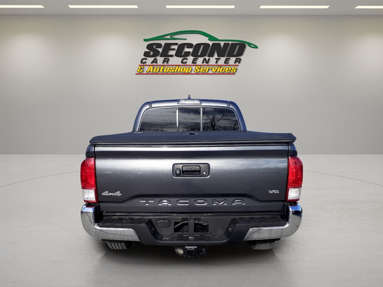 Toyota Tacoma TRD Off Road Double Cab 6' Bed V6 4x4 AT (Natl) 2017