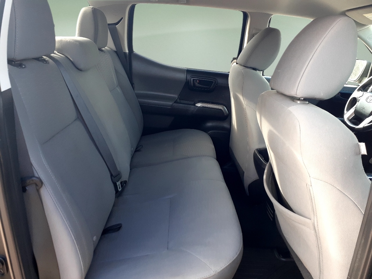 Toyota Tacoma TRD Off Road Double Cab 6' Bed V6 4x4 AT (Natl) 2017