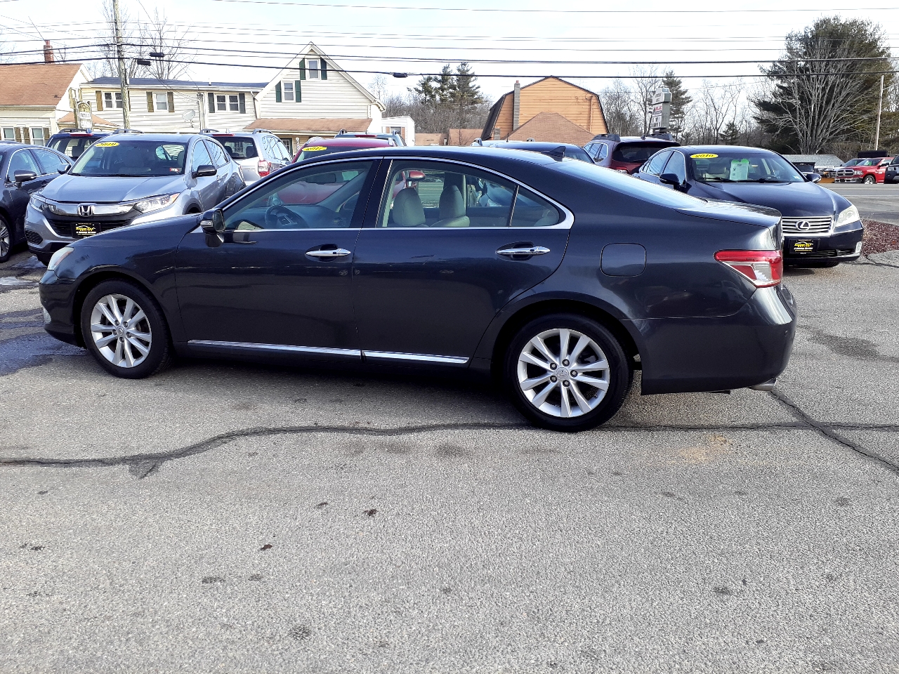 Lexus ES 350 4dr Sdn 2011