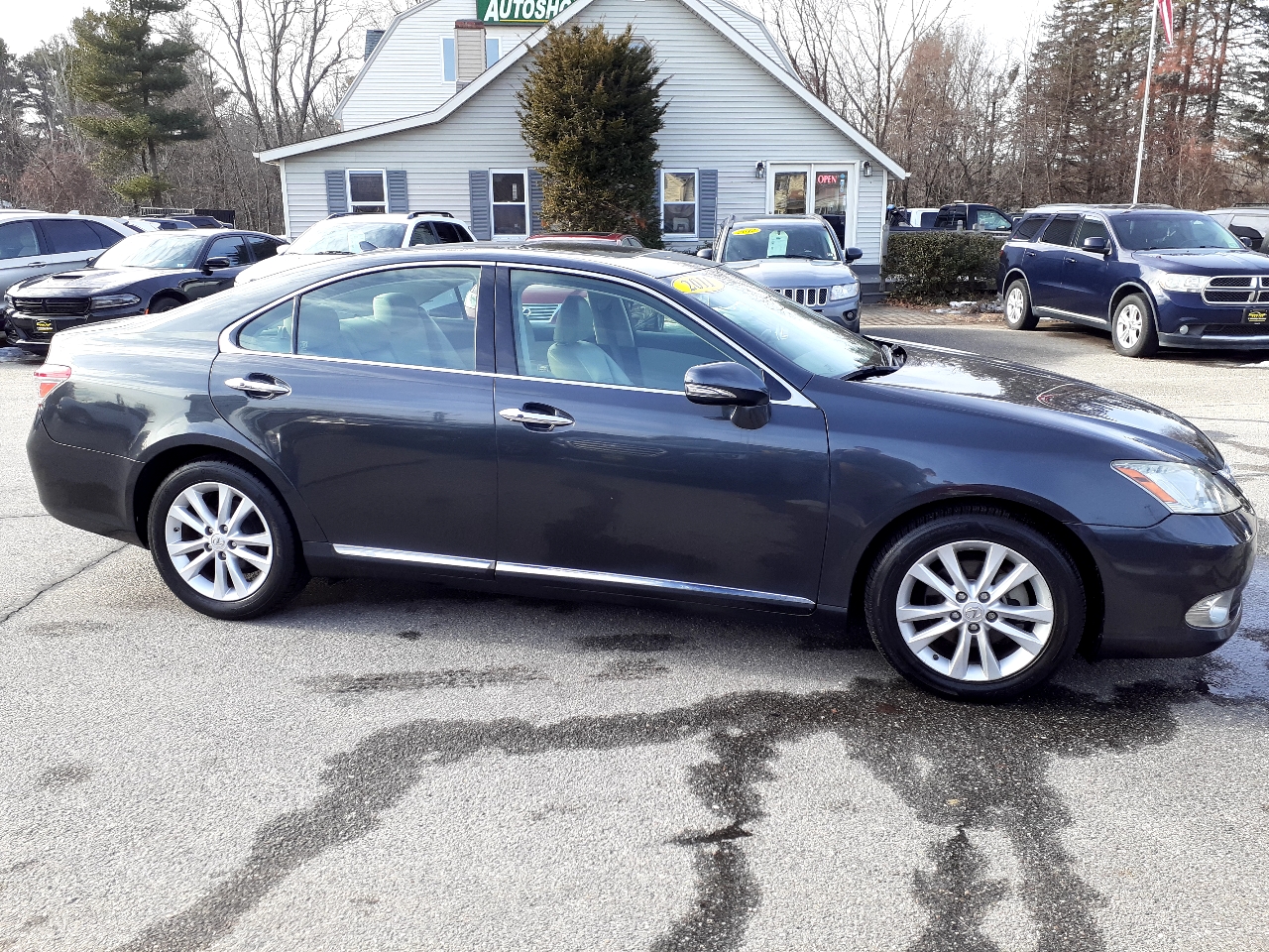 Lexus ES 350 4dr Sdn 2011