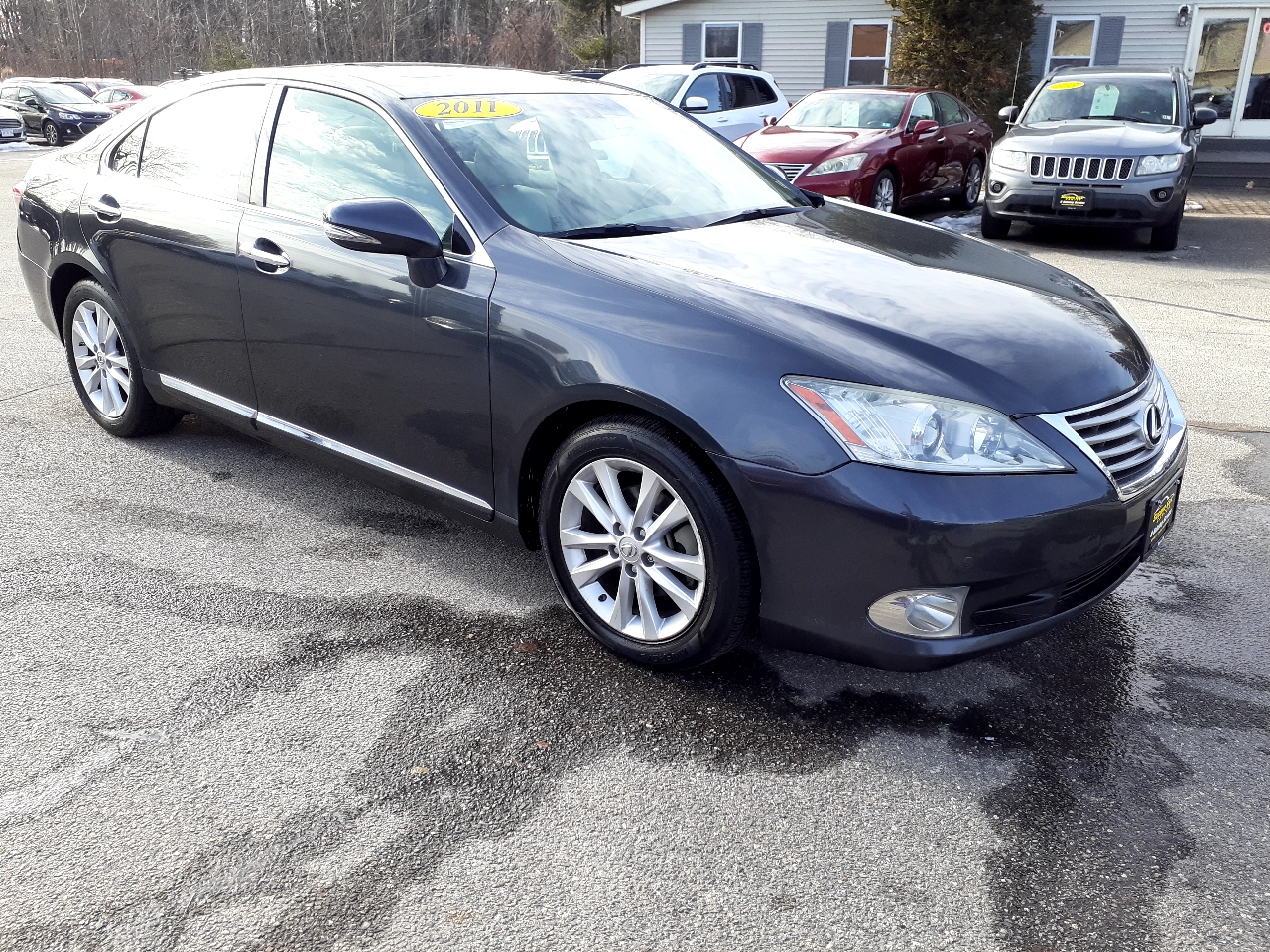 Lexus ES 350 4dr Sdn 2011