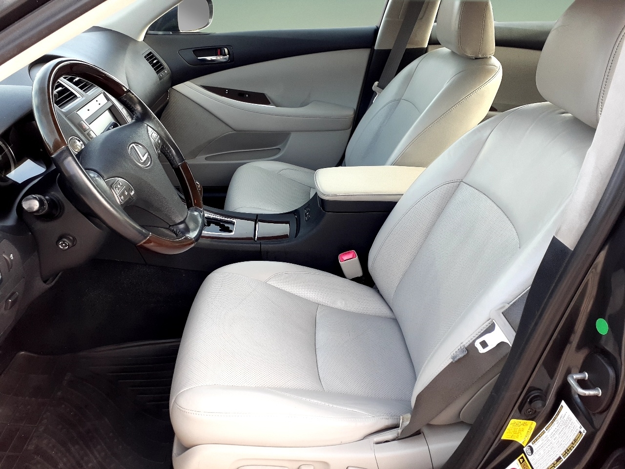 Lexus ES 350 4dr Sdn 2011