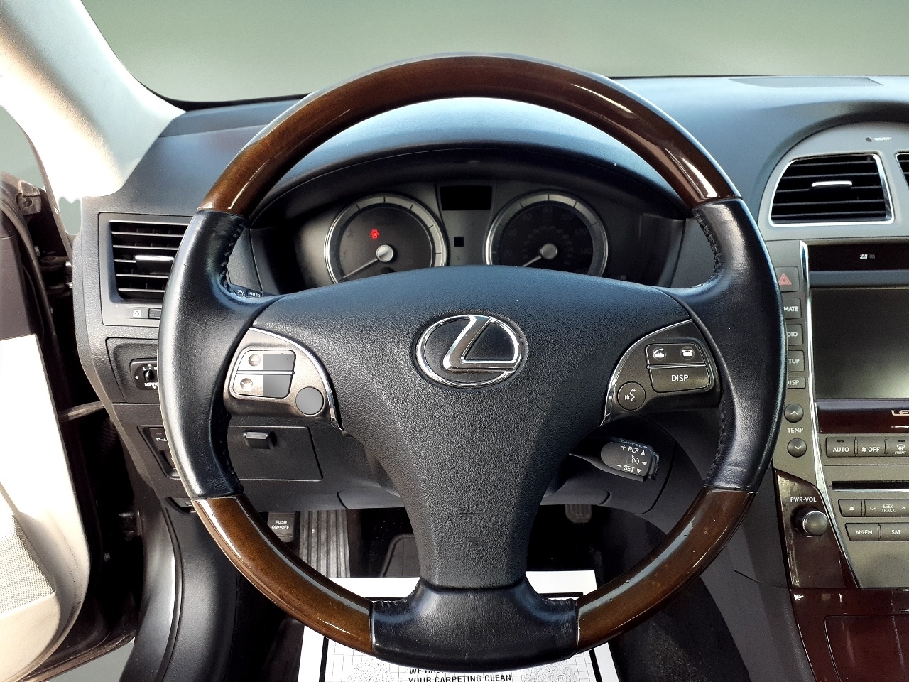 Lexus ES 350 4dr Sdn 2011