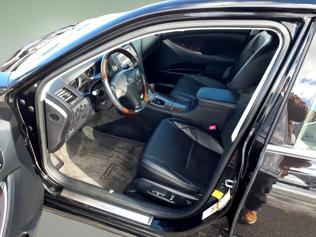 Lexus ES 350 4dr Sdn 2011